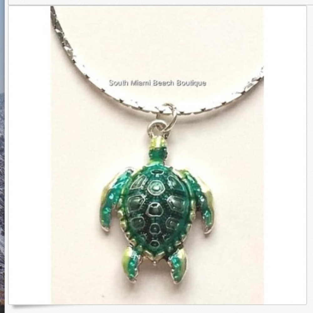 Silver Green Enamel Sea Life Turtle Necklace 18"